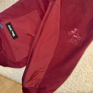 FIGS X DISNEY CAPSULE COLLECTION | Joggers | XS